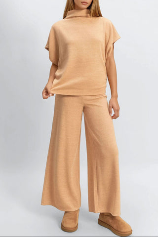 0140830201#color_CAMEL