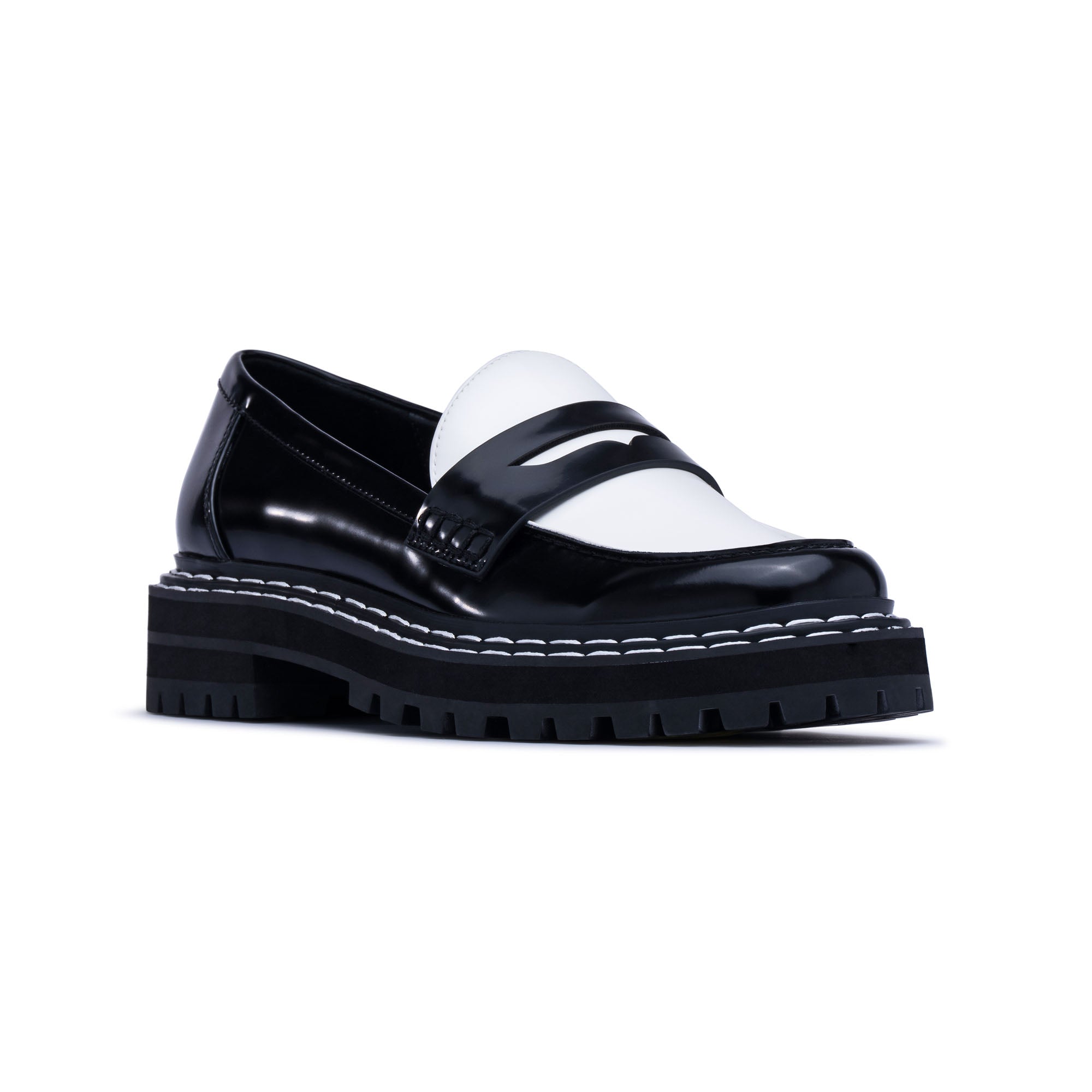  D'Amelio Prescia Loafer Shoe - Black / Bright White - Bonton
