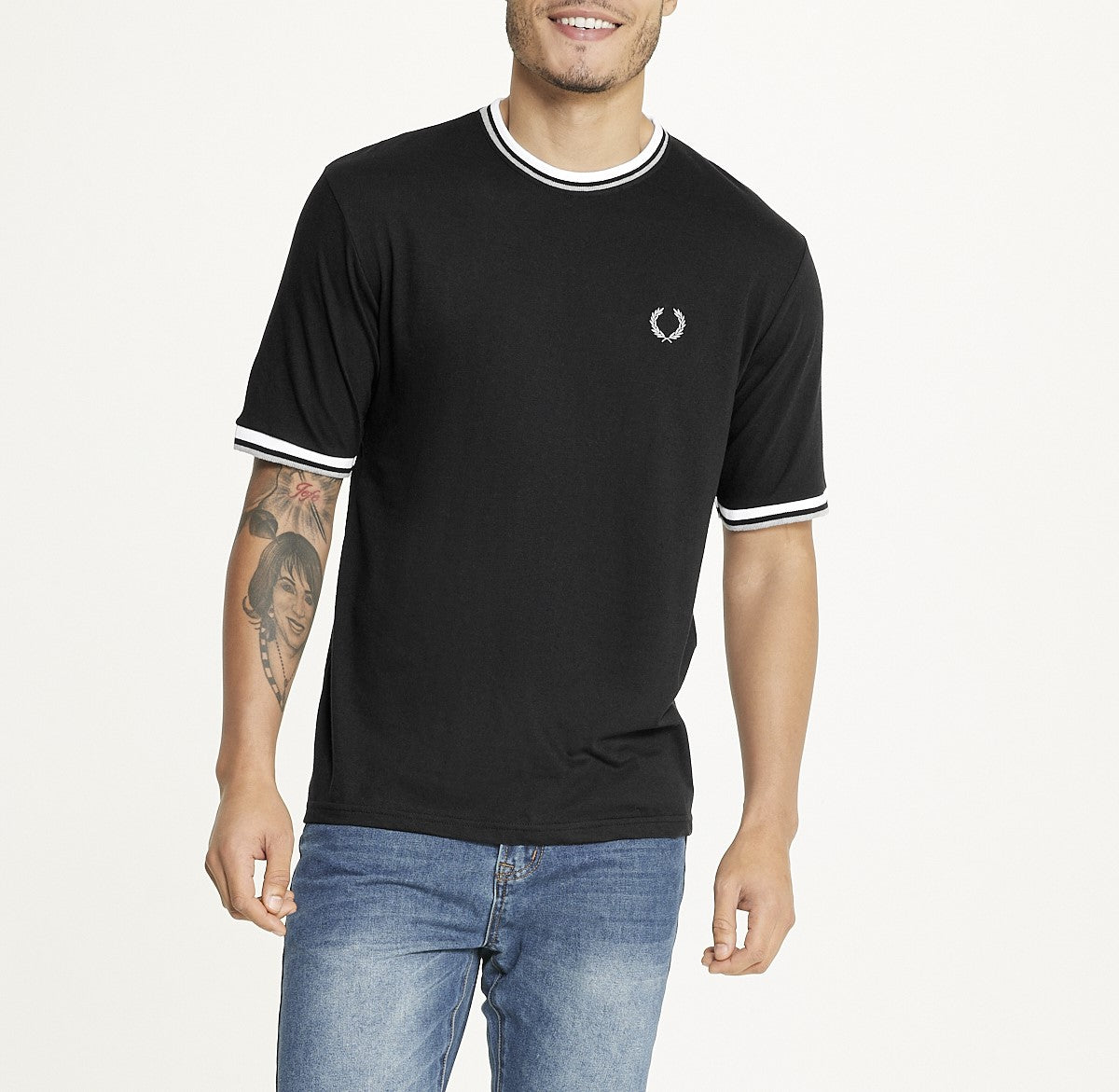  Brooklyn Laundry Brooklyn Laundry Men'sÂ Tonal Embroidery Crew Neck Tee - Black - Bonton