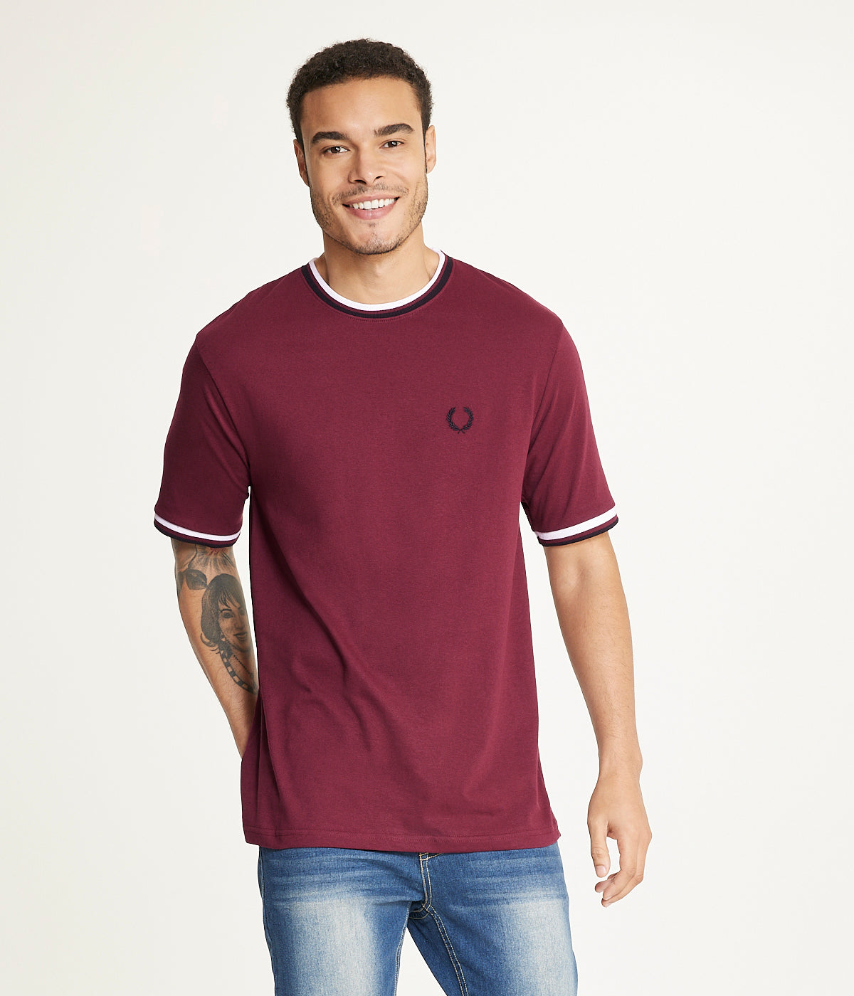  Brooklyn Laundry Brooklyn Laundry Men'sÂ Tonal Embroidery Crew Neck Tee - Burgundy - Bonton