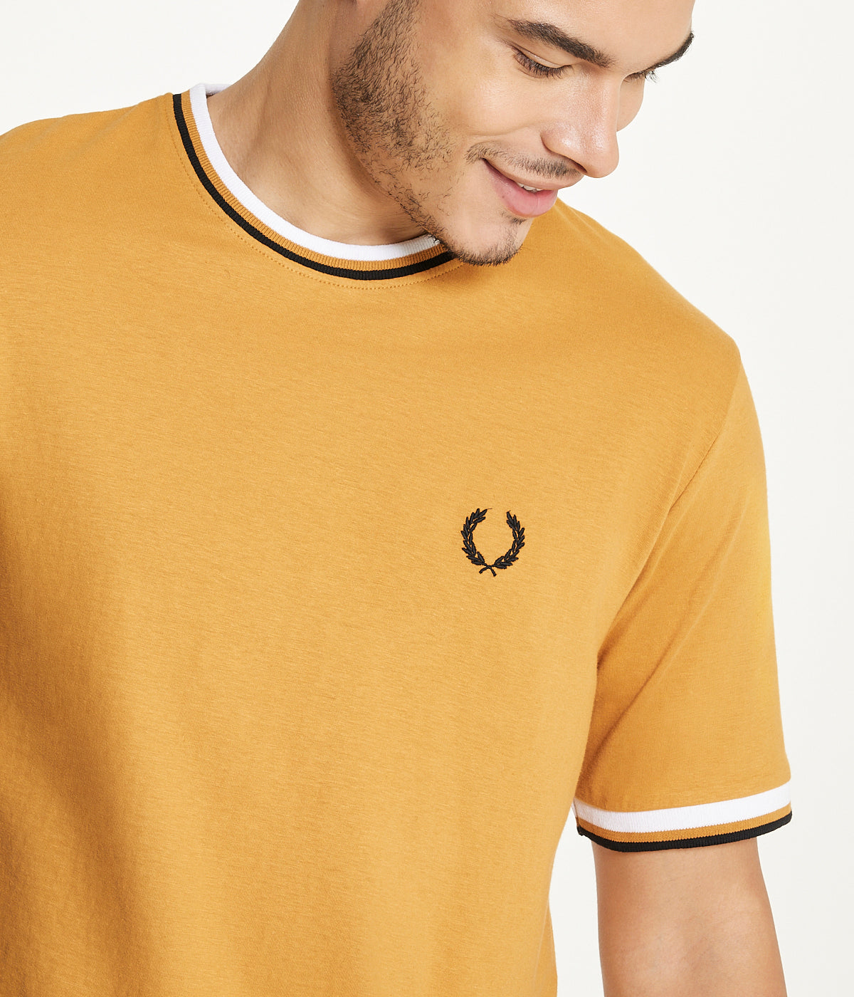  Brooklyn Laundry Brooklyn Laundry Men'sÂ Tonal Embroidery Crew Neck Tee - Timber - Bonton