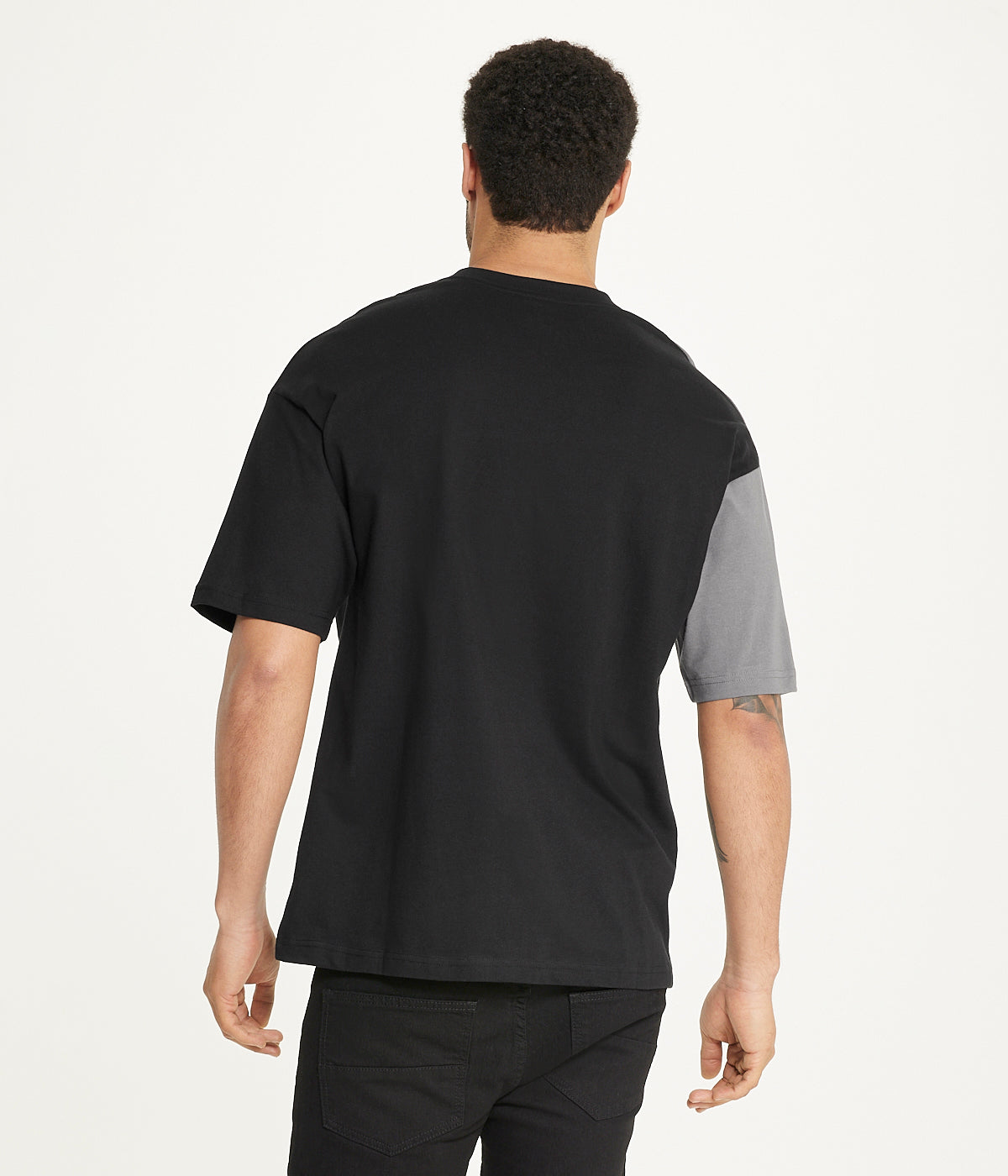  Brooklyn Laundry Brooklyn Laundry Mens Drop Shoulder Core Nylon Pocket Tee 2 - Black/Charcoal - Bonton