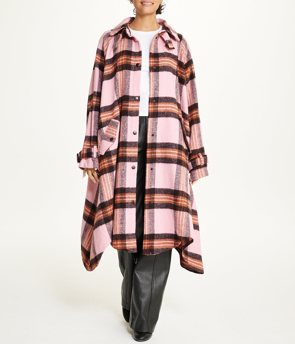  Cream & Rouge Oversized Plaid Shacket - DriÃƒÅ’Ã¢â‚¬Â¡ed Rose - Bonton