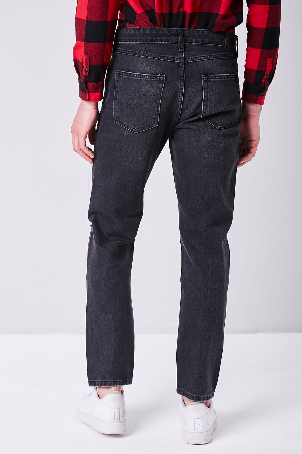  Forever 21 Distressed Straight-Leg Jeans - black - Bonton