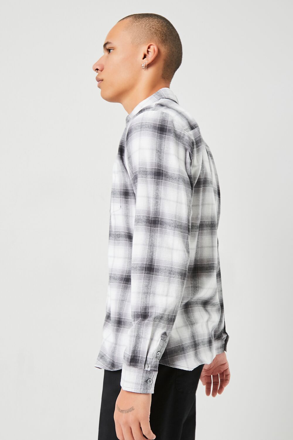  Forever 21 Plaid Flannel Shirt - white grey - Bonton