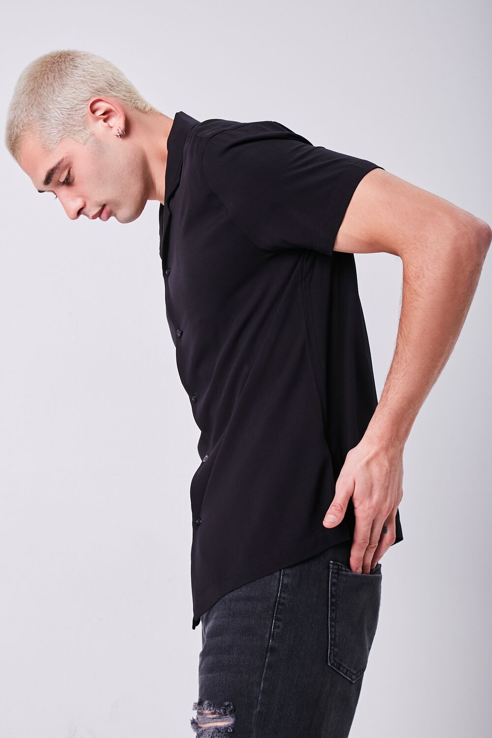  Forever 21 Collared Button-Front Shirt - black - Bonton
