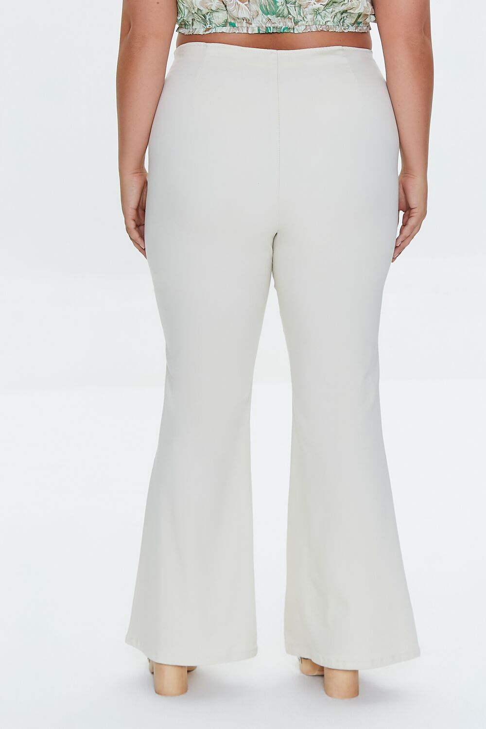  Forever 21 Plus Size High-Rise Flare Pants - cream - Bonton