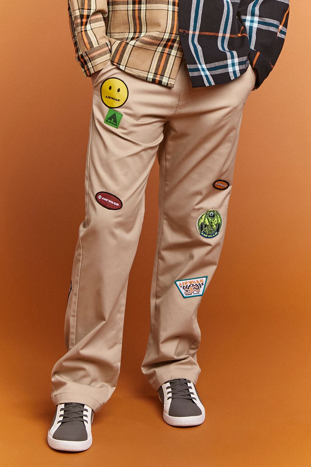  Forever 21 Airwalk Patch Chino Pants - black-multi - Bonton
