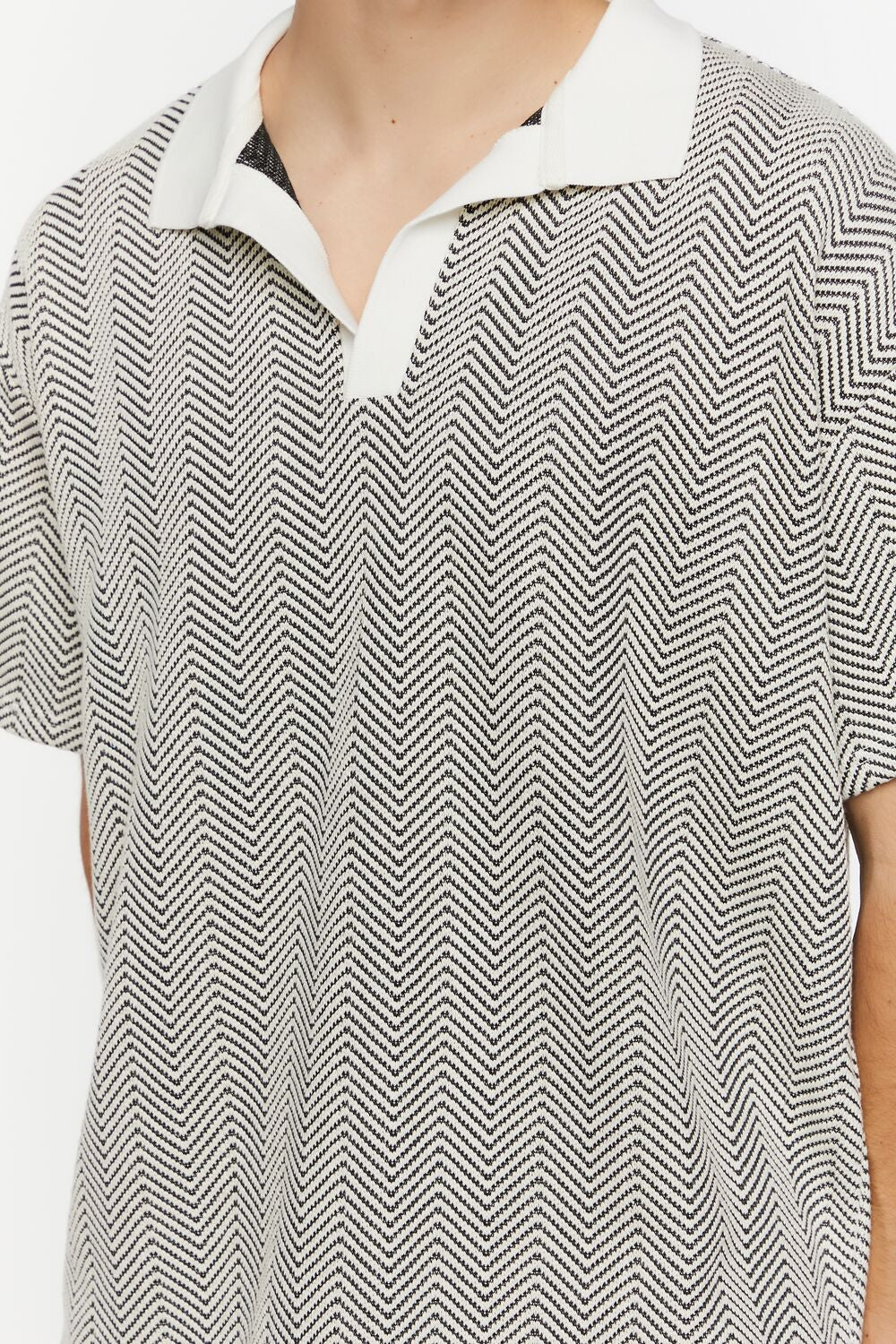  Forever 21 Chevron Polo Shirt - black cream - Bonton