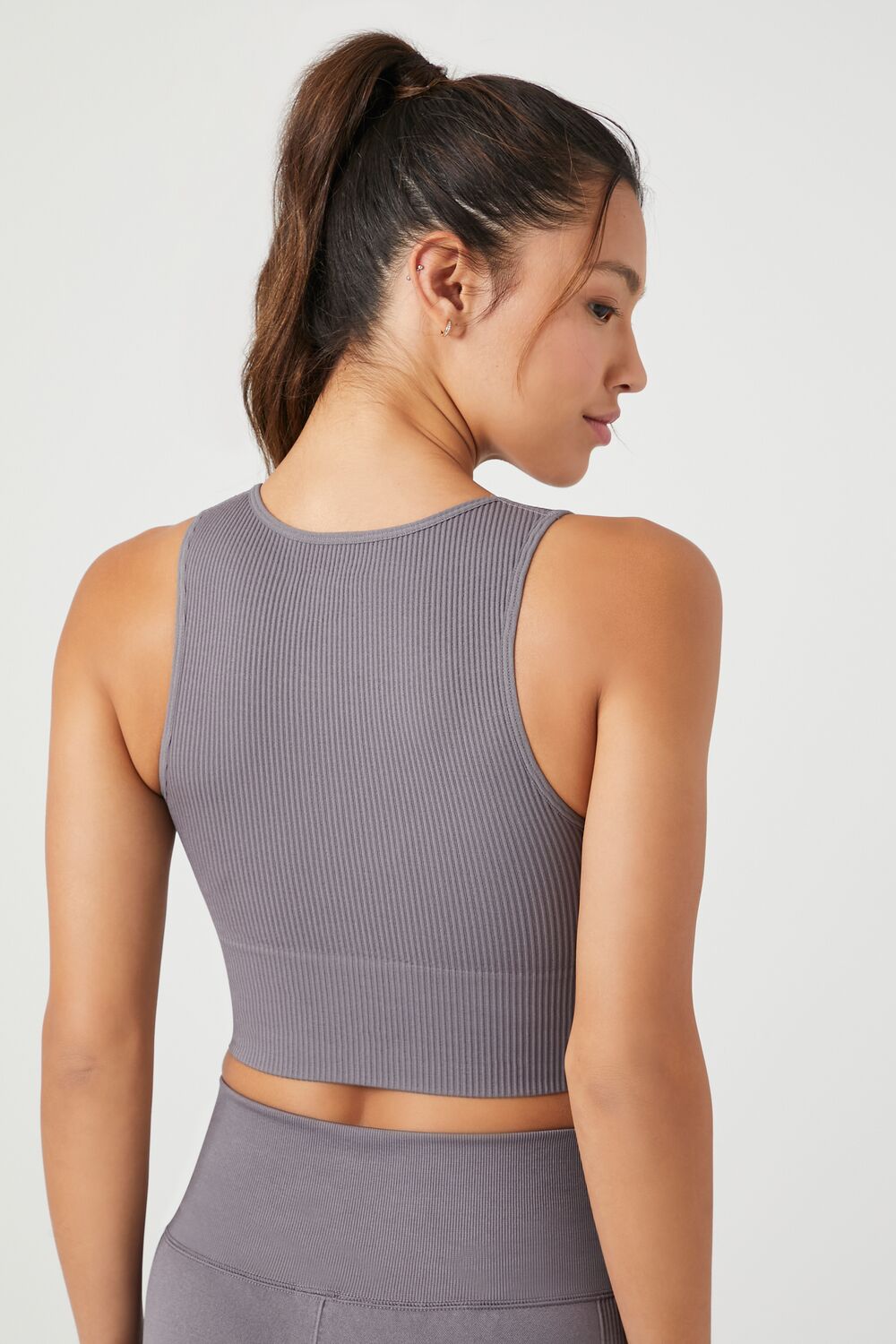  Forever 21 Seamless Scoop-Neck Sports Bra - charcoal - Bonton