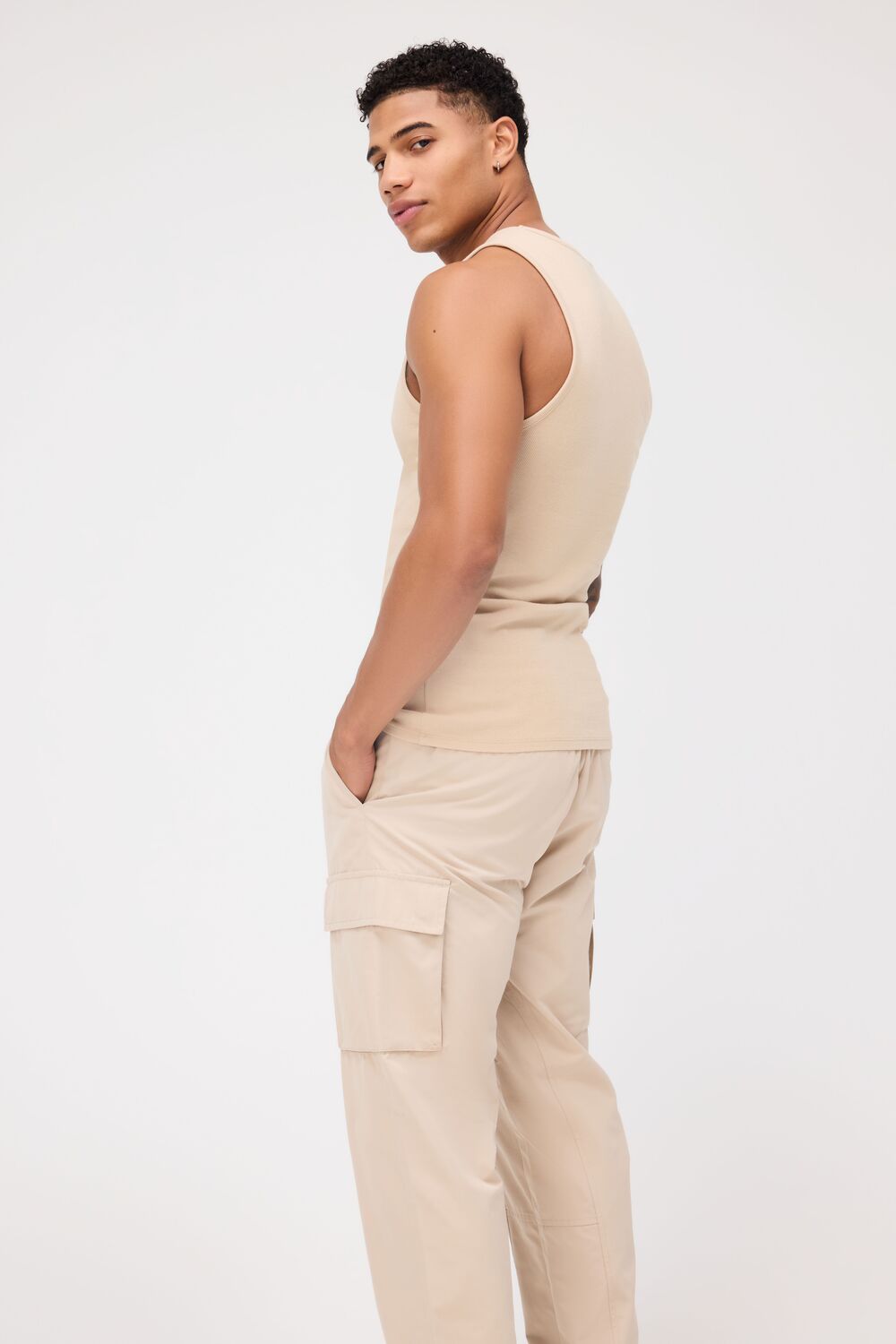  Forever 21 Scoop Neck Ribbed Tank Top - taupe - Bonton