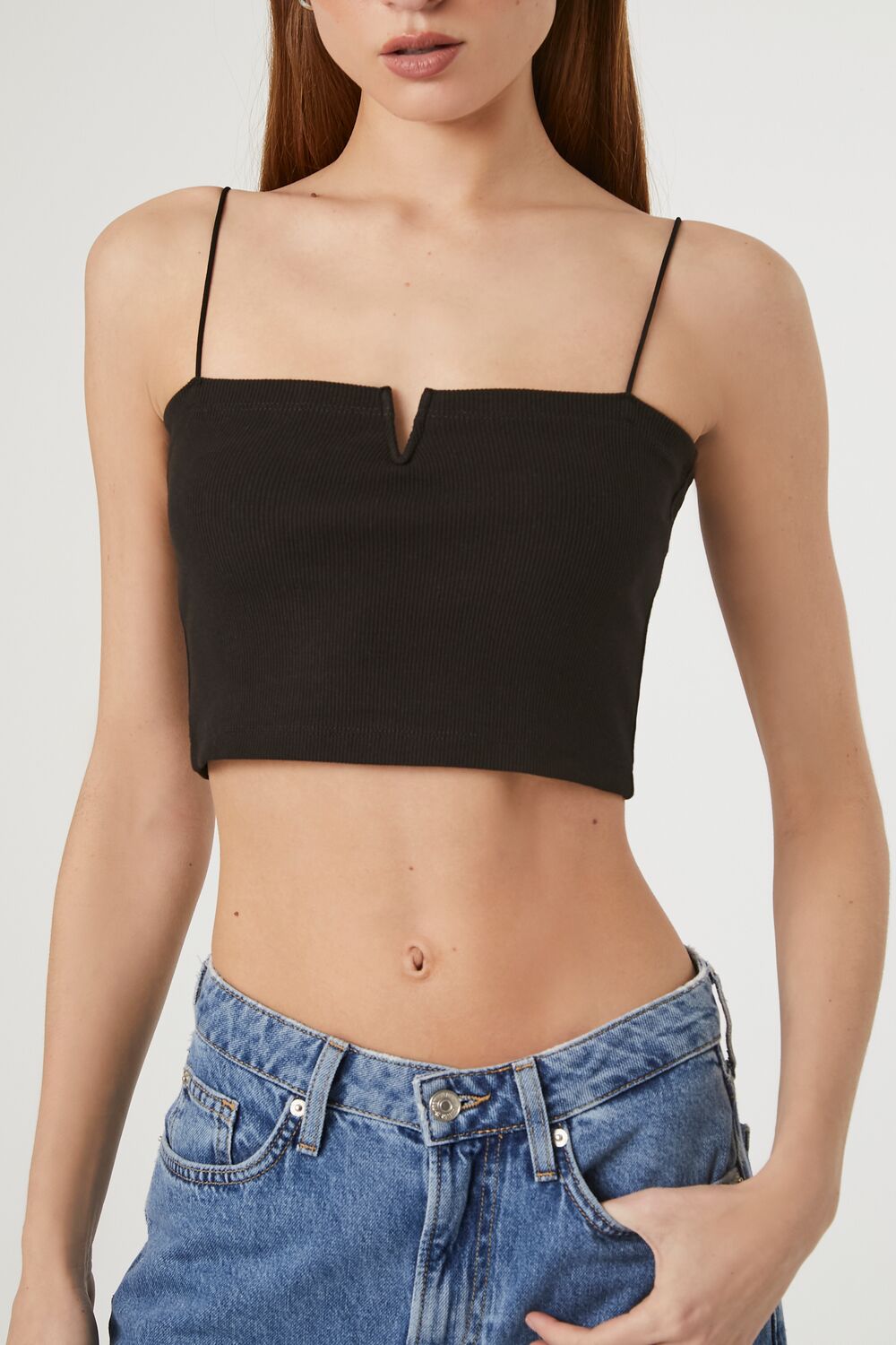 Forever 21 Notched Rib-Knit Cropped Cami - black - Bonton