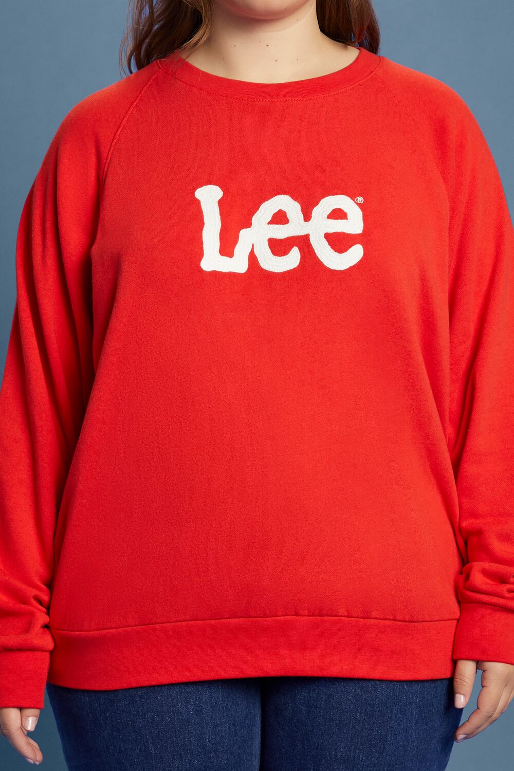  Forever 21 Plus Size Fleece Lee Graphic Pullover - fiery red white - Bonton