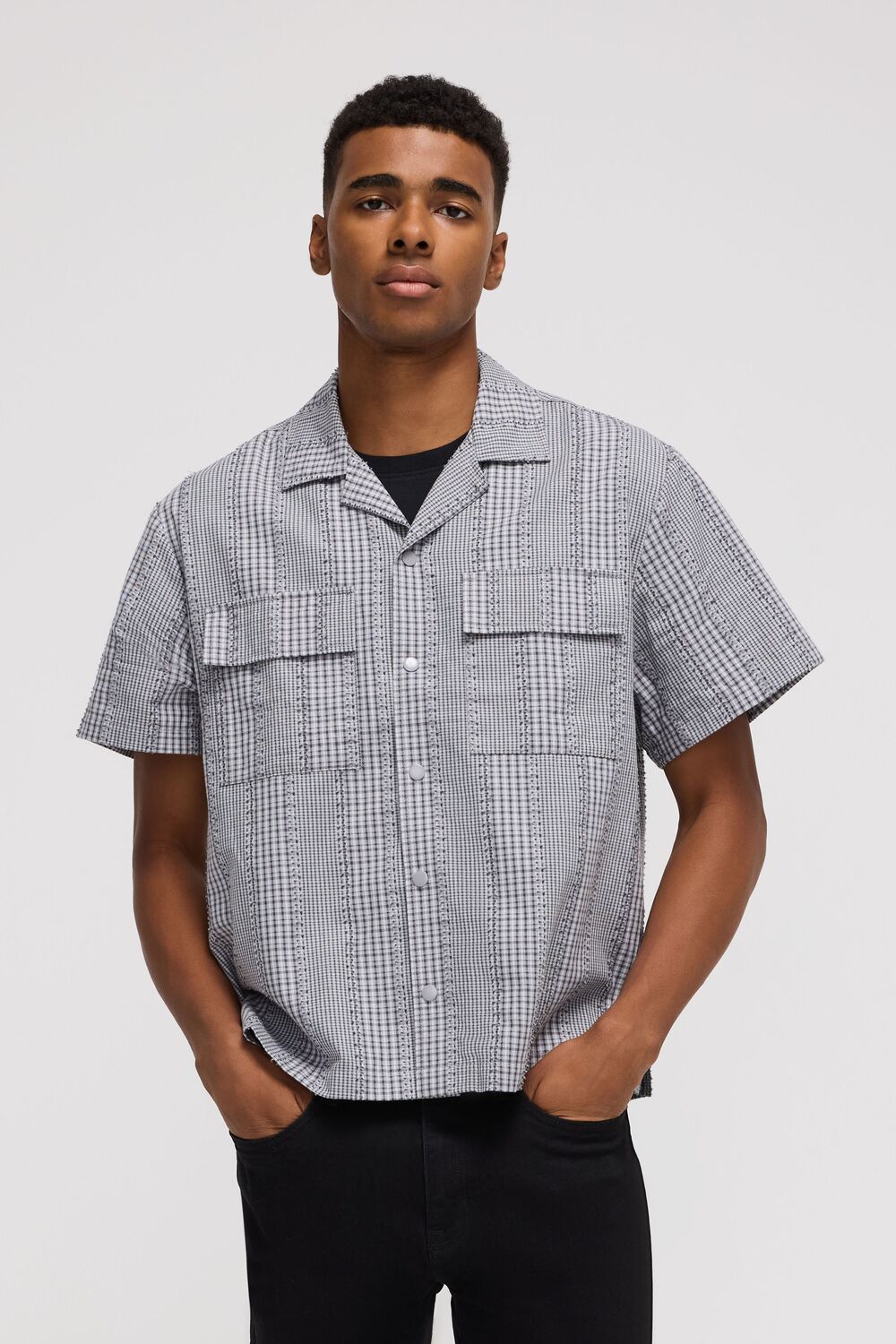  Forever 21 Cropped Mixed Plaid Shirt - grey multi - Bonton