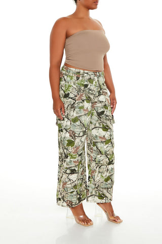 Plus Size Leaf Print Cargo Pants