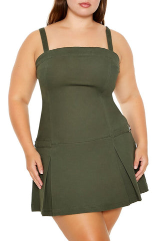 Plus Size Pleated Mini Dress