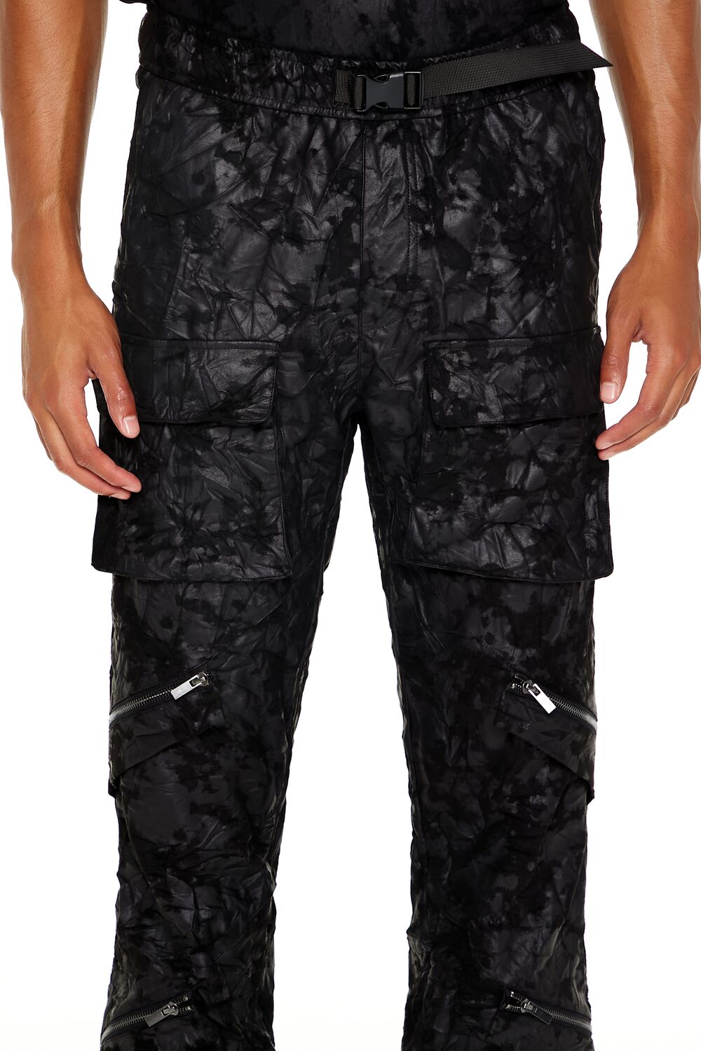  Forever 21 Textured Slim-Fit Mid-Rise Pants - black - Bonton