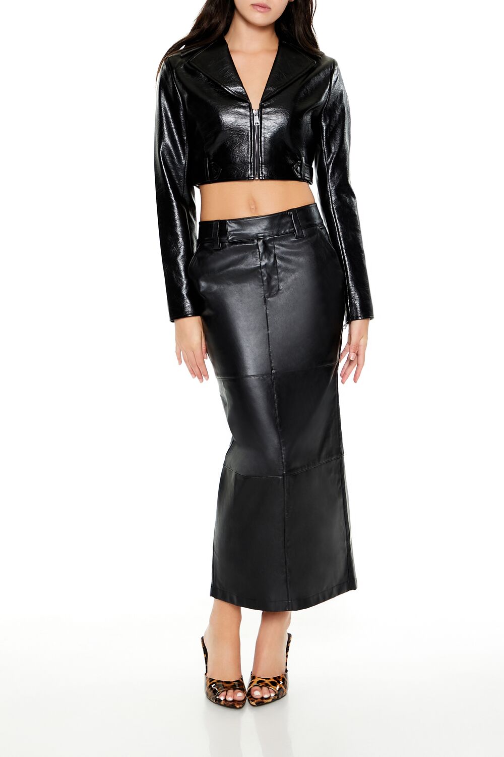  Forever 21 Cropped Faux Leather Zip-Up Jacket - black-swatch - Bonton