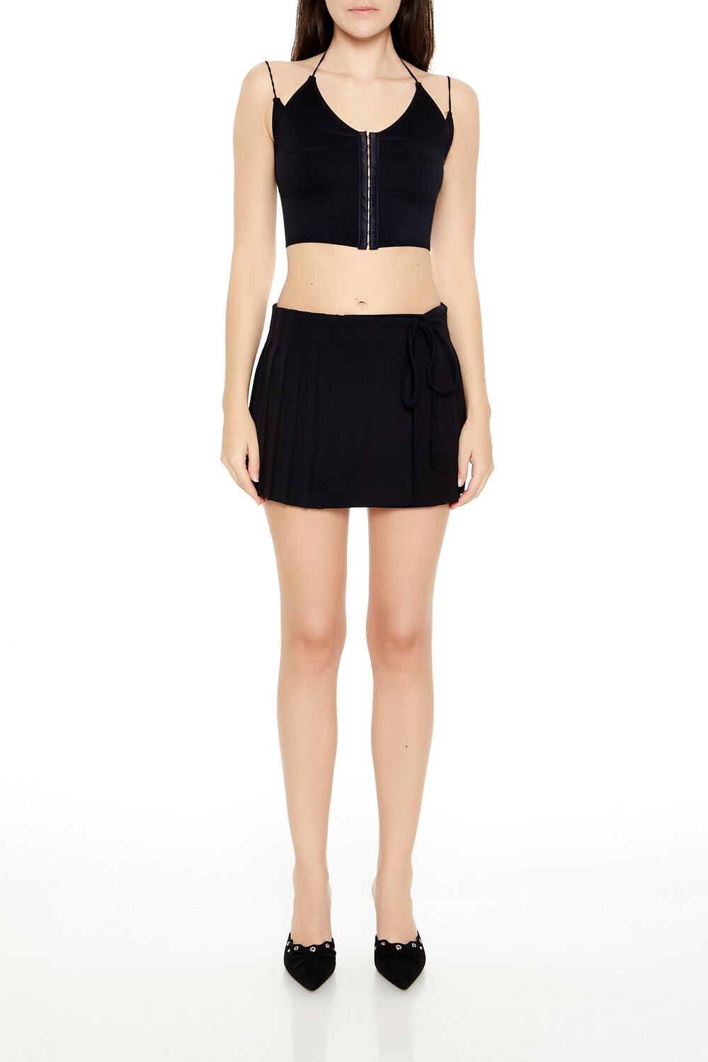  Forever 21 Seamless Halter Cropped Cami - black - Bonton