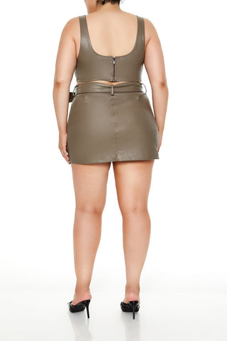 Plus Size Belted Mini Skirt