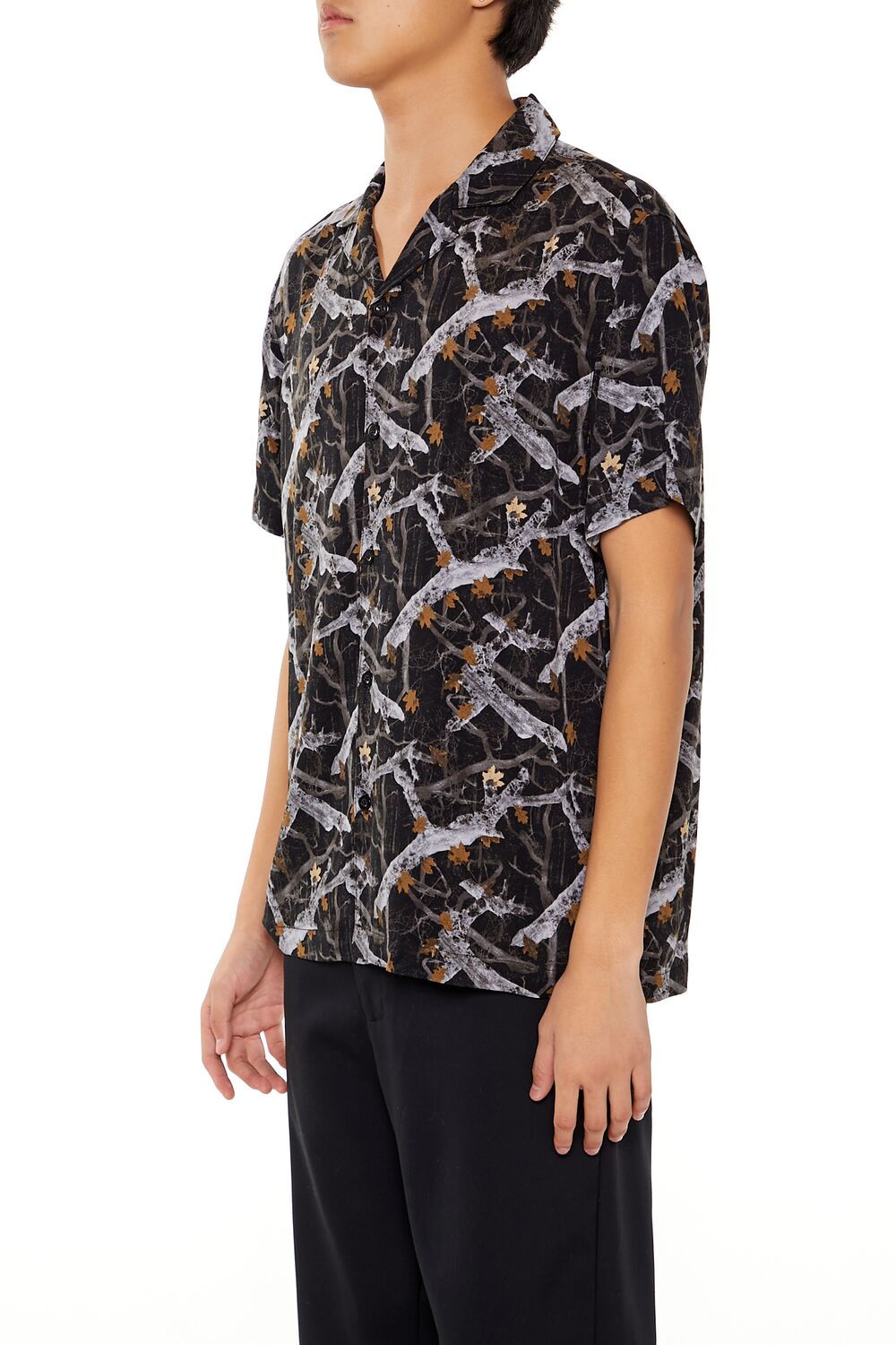  Forever 21 Leaf Print Short-Sleeve Shirt - black multi - Bonton