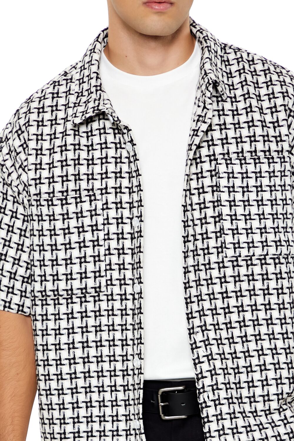  Forever 21 Textured Geo Shirt - black white - Bonton