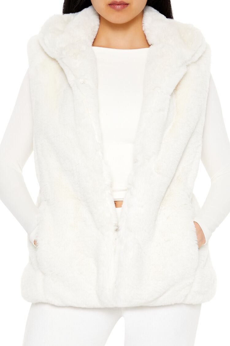 Forever 21 Notched Faux Fur Vest - blossom - Bonton