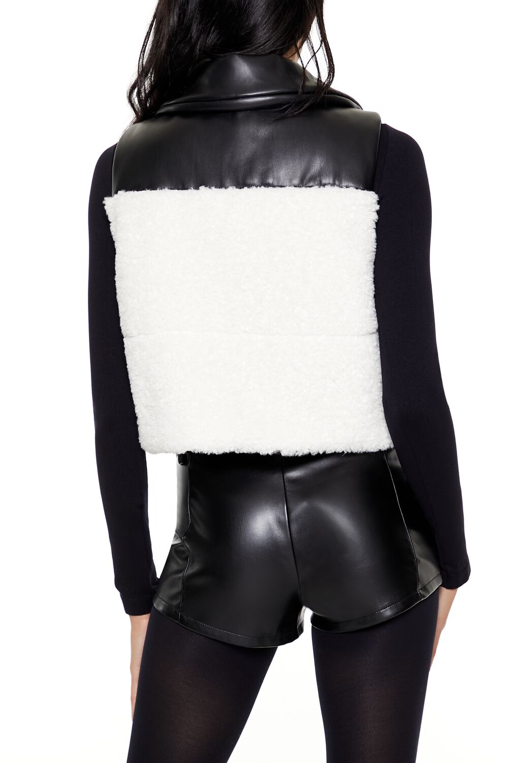  Forever 21 Reversible Faux Shearling & Leather Vest - black-swatch - Bonton