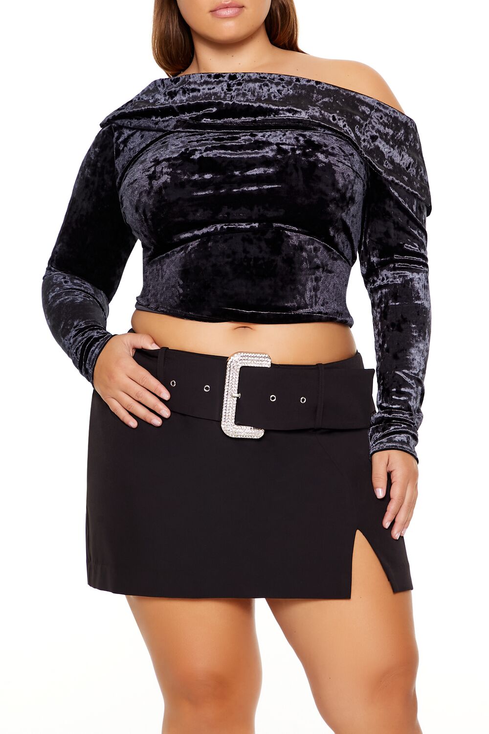  Forever 21 Plus Size Velvet Off-the-Shoulder Top - black - Bonton