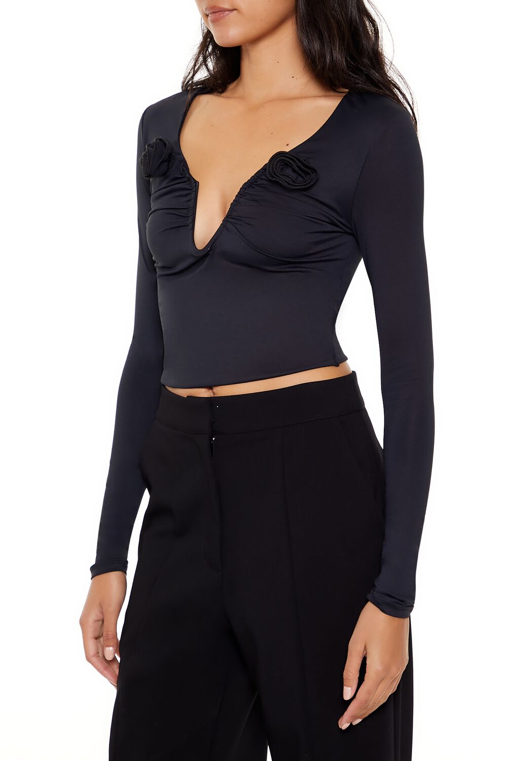  Forever 21 Rosette Long-Sleeve Crop Top - black - Bonton