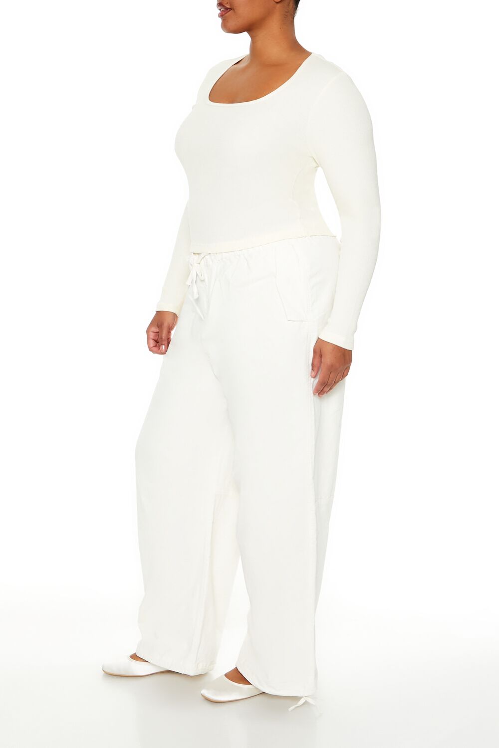 Forever 21 Plus Size Velvet Wide-Leg Drawstring Joggers - seashell - Bonton