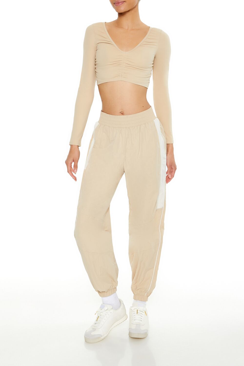  Forever 21 Active Ruched V-Neck Crop Top - navy - Bonton