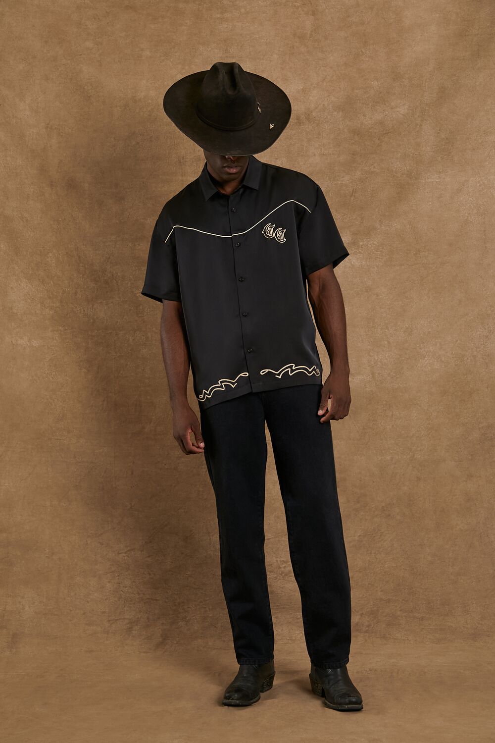  Forever 21 Compton Cowboys Embroidered Shirt - black cream - Bonton