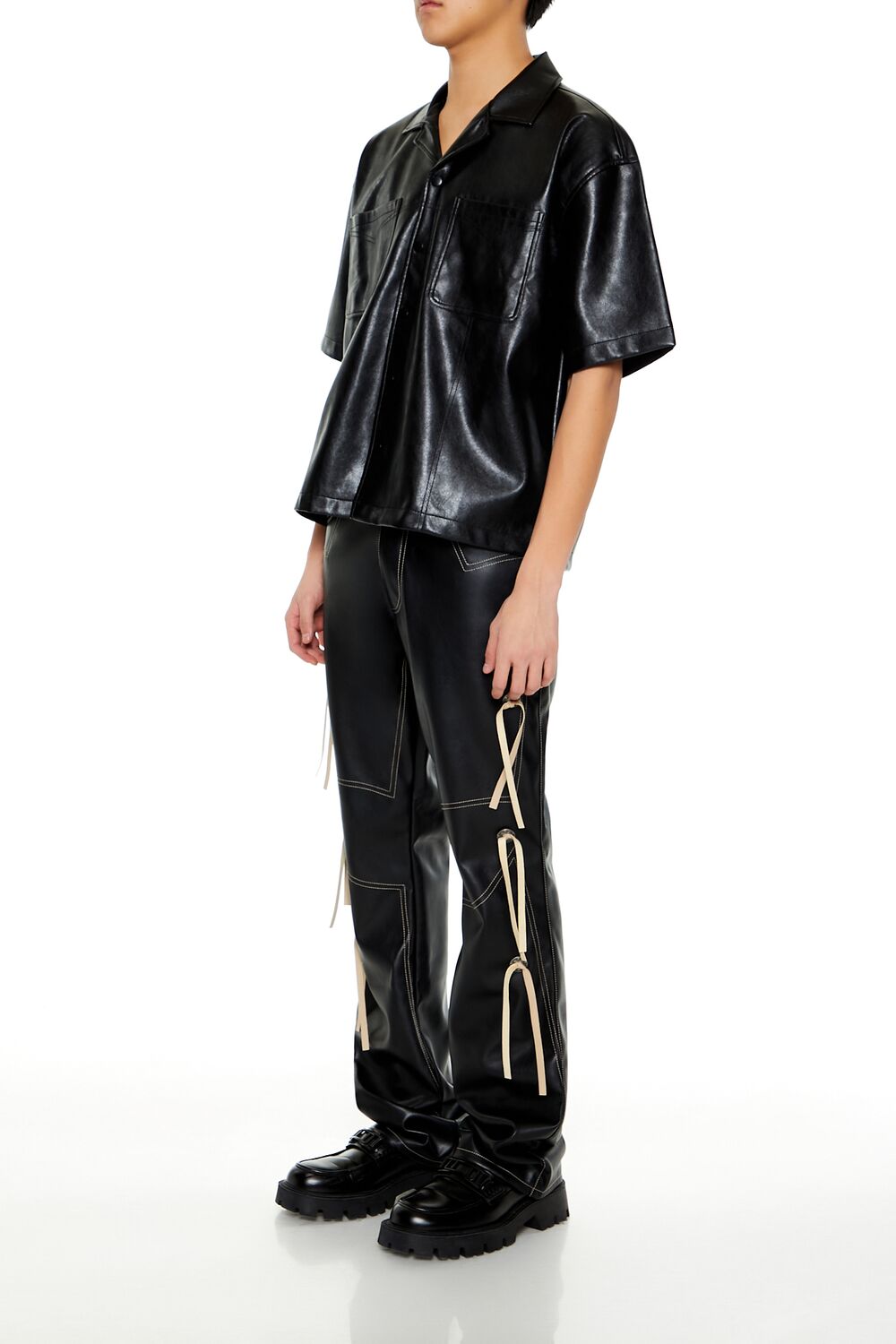 Forever 21 Two-Tone Faux Leather Flare Pants - black-cream - Bonton