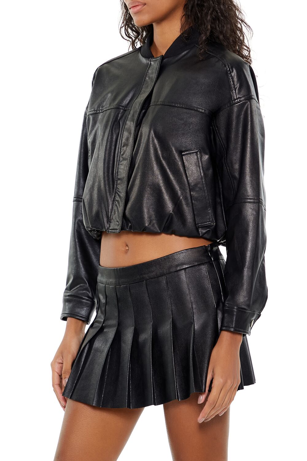  Forever 21 Faux Leather Cropped Bomber Jacker - black-swatch - Bonton