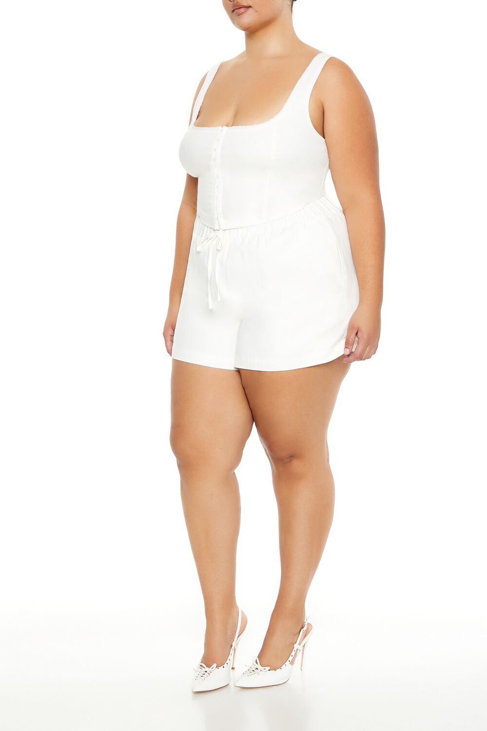  Forever 21 Plus Size High-Rise Pull-On Shorts - white - Bonton