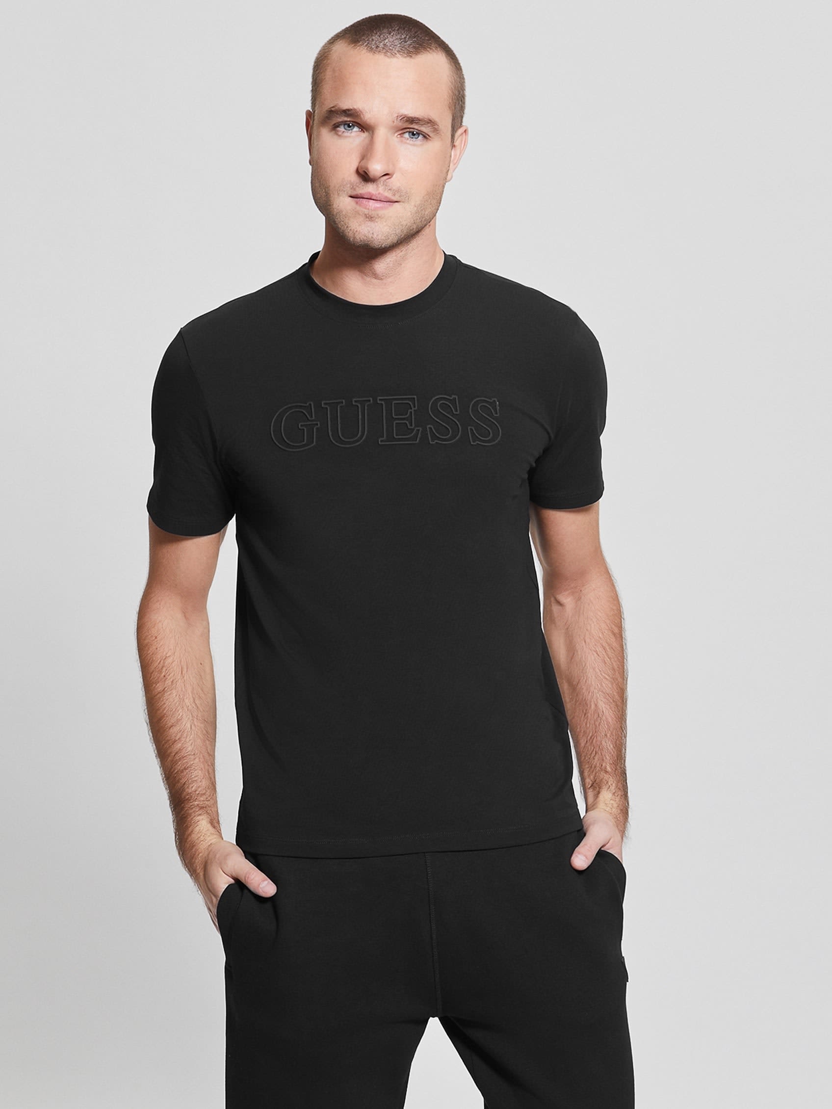  Guess Men's Eco Alphy Tee - Jet Black - Bonton