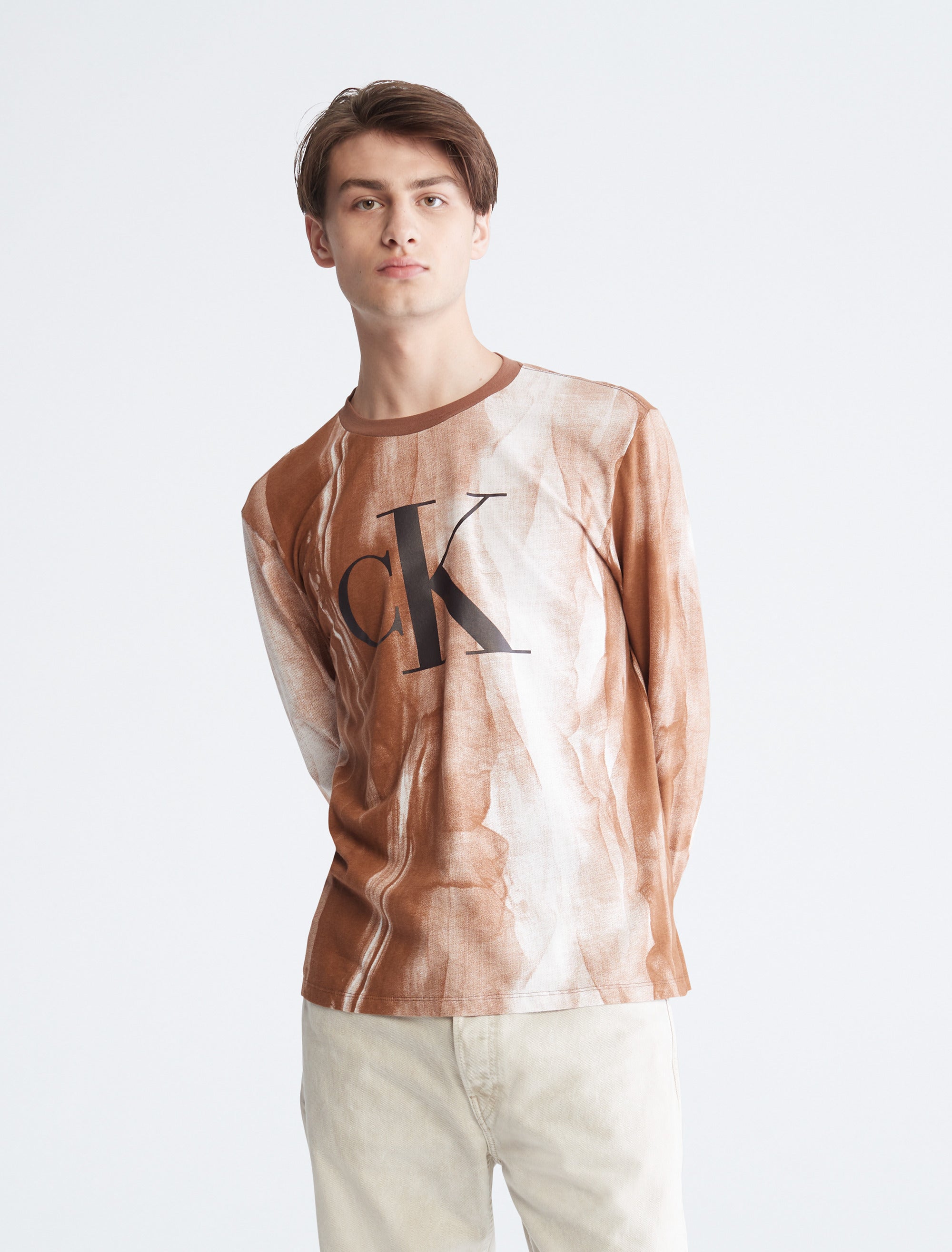  Calvin Klein Long Sleeves Aop Monogram Crew Tee - Aztec - Bonton