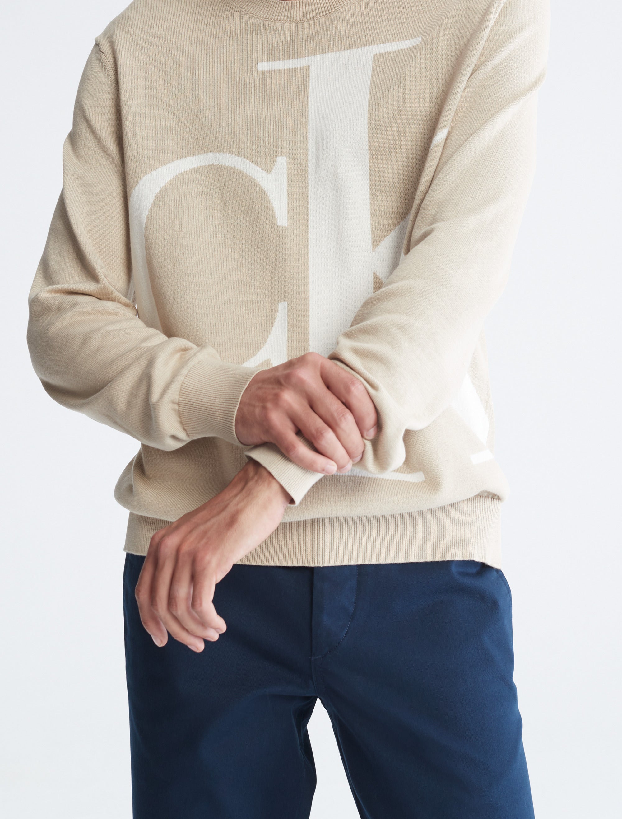  Calvin Klein Long Sleeves Logo Supima Crew - White Pepper - Bonton