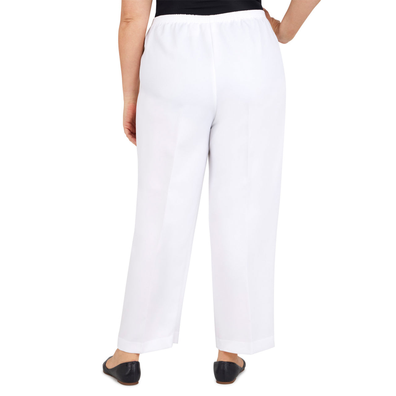  Alfred Dunner Plus Proportioned Short Pant - White - Bonton